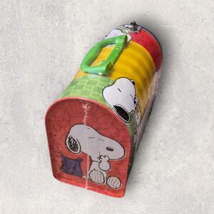 Vintage Snoopy Metal Lunchbox Style Tin (Peanuts, Limited Edition)